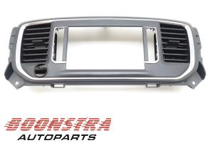 Used Dashboard part Citroen Jumpy Price € 30,19 Inclusive VAT offered by Boonstra Autoparts