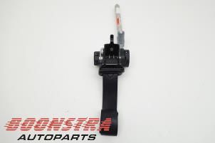 Used Rear seatbelt tensioner, left Volvo XC70 (BZ) 2.0 D4 20V Price € 48,75 Margin scheme offered by Boonstra Autoparts