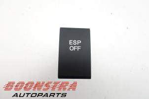 Usados Interruptor ESP Hyundai I30 Precio € 24,95 Norma de margen ofrecido por Boonstra Autoparts