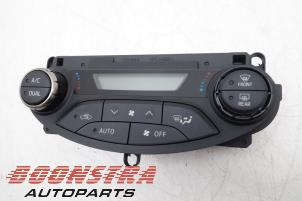 Used Heater control panel Toyota Yaris III (P13) 1.5 16V Hybrid Price € 37,42 Margin scheme offered by Boonstra Autoparts