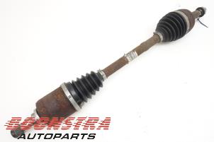 Used Front drive shaft, left Dacia Duster (HS) 1.5 dCi Price € 96,75 Margin scheme offered by Boonstra Autoparts