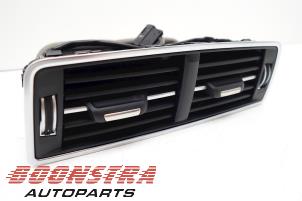 Used Dashboard vent Audi Q7 (4MB/4MG) 3.0 TDI V6 24V e-tron plug-in hybrid Price € 51,75 Margin scheme offered by Boonstra Autoparts