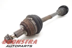 Used Front drive shaft, left Seat Leon (1M1) 1.4 16V Price € 51,75 Margin scheme offered by Boonstra Autoparts