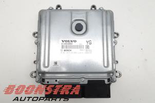 Usados Ordenador de gestión de motor Volvo V60 I (FW/GW) 2.4 D6 20V Plug-in Hybrid AWD Precio € 44,25 Norma de margen ofrecido por Boonstra Autoparts