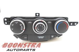 Usados Panel de control de calefacción Kia Picanto (TA) 1.0 12V Precio € 36,75 Norma de margen ofrecido por Boonstra Autoparts