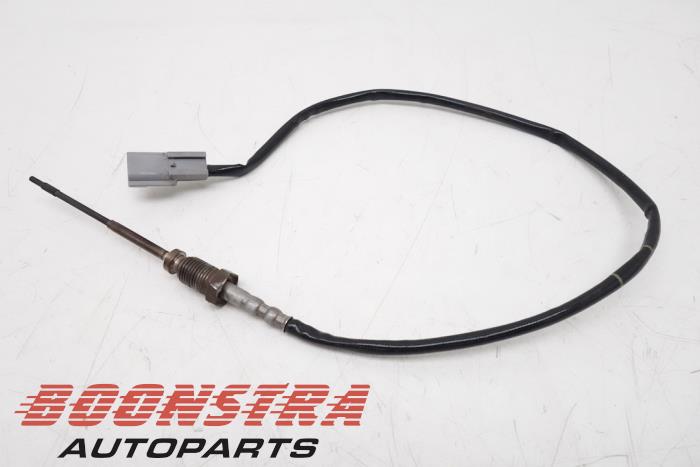 Exhaust heat sensor from a Renault Clio IV (5R) 1.5 Energy dCi 90 FAP 2014