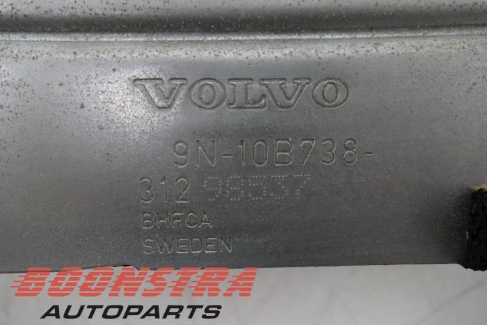 Plyta wierzchnia rózne z Volvo V60 I (FW/GW) 2.4 D6 20V Plug-in Hybrid AWD 2014