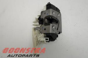 Used Door lock mechanism 2-door, right Mercedes Sprinter 3,5t (906.63) 516 CDI 16V Price € 30,19 Inclusive VAT offered by Boonstra Autoparts