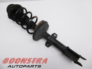 Used Front shock absorber rod, right Dacia Duster (HS) 1.5 dCi Price € 29,96 Margin scheme offered by Boonstra Autoparts