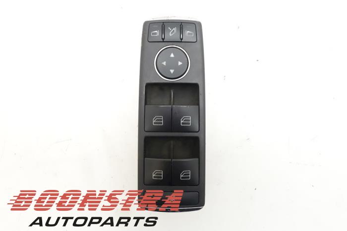 Usados Interruptor combinado de ventanillas Mercedes E (W212) E-220 CDI 16V BlueEfficiency,BlueTEC Precio € 59,25 Norma de margen ofrecido por Boonstra Autoparts