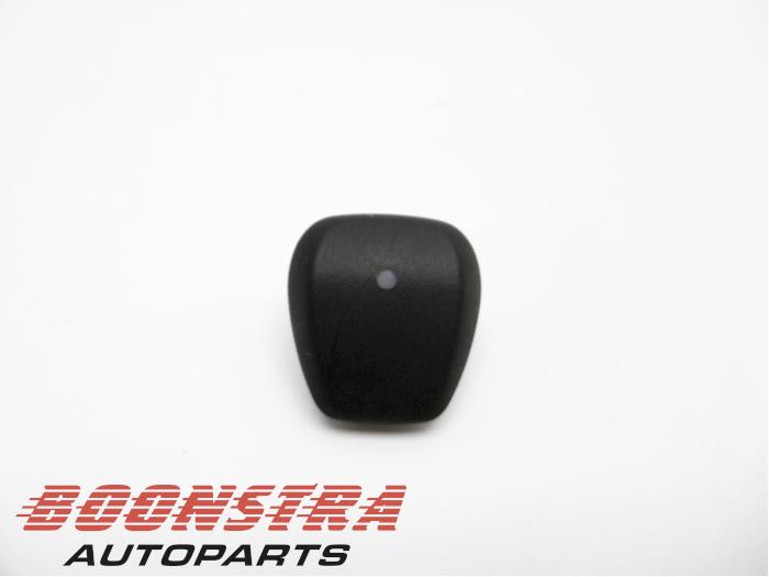 Begagnade Ljussensor Kia Picanto (JA) 1.0 12V Pris € 24,95 Marginaltabell erbjuds av Boonstra Autoparts