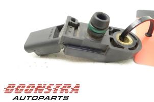 Used Mapping sensor (intake manifold) Peugeot 307 CC (3B) 2.0 16V Price € 24,95 Margin scheme offered by Boonstra Autoparts