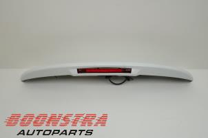 Used Spoiler Renault Clio IV Estate/Grandtour (7R) 1.5 Energy dCi 90 FAP Price € 66,75 Margin scheme offered by Boonstra Autoparts