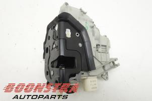 Used Rear door lock mechanism 4-door, left Audi Q7 (4MB/4MG) 3.0 TDI V6 24V e-tron plug-in hybrid Price € 24,95 Margin scheme offered by Boonstra Autoparts