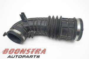 Used Air intake hose Mercedes A (W176) 1.5 A-180 CDI, A-180d 16V Price € 24,95 Margin scheme offered by Boonstra Autoparts