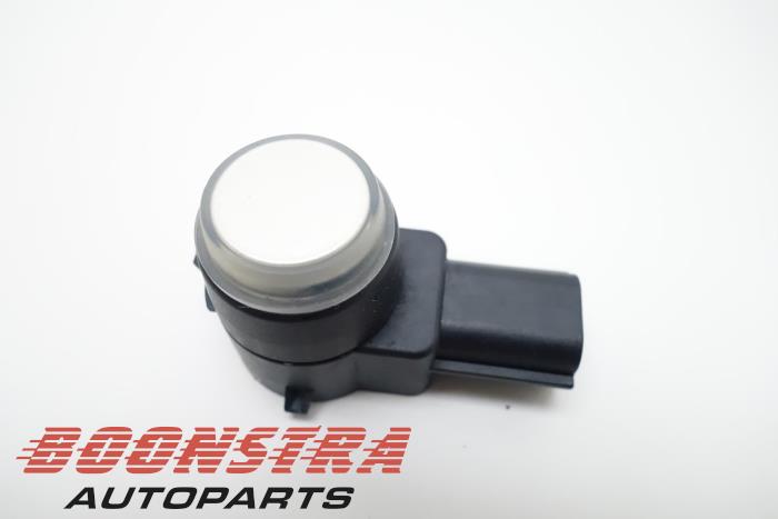 Usados Sensor PDC Opel Ampera-e 1.4 16V Precio € 24,95 Norma de margen ofrecido por Boonstra Autoparts