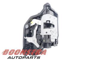 Used Rear door mechanism 4-door, right BMW X1 (F48) xDrive 18d 2.0 16V Price € 44,25 Margin scheme offered by Boonstra Autoparts