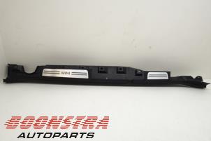 Used Side skirt, left Mini Countryman (R60) Price € 29,95 Margin scheme offered by Boonstra Autoparts