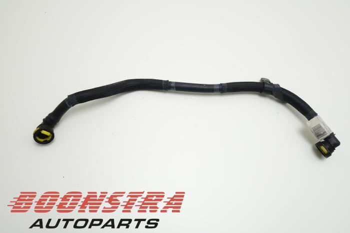 Gebrauchte Leitung (sonstige) Ferrari California 4.3 V8 32V Preis € 49,00 Margenregelung angeboten von Boonstra Autoparts