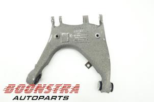 Used Rear wishbone, right Audi A8 (D3) 4.2 V8 40V Price € 24,95 Margin scheme offered by Boonstra Autoparts