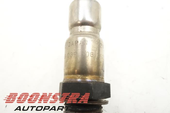 Lambda probe from a Volkswagen Polo V (6R) 1.2 TDI 12V BlueMotion 2011