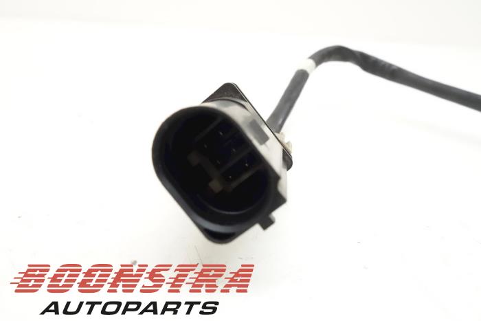 Lambda probe from a Volkswagen Polo V (6R) 1.2 TDI 12V BlueMotion 2011