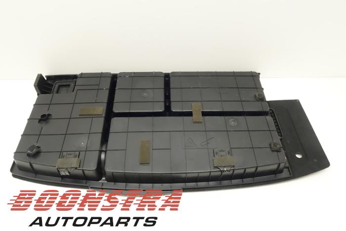 Floor panel load area from a Kia Picanto (TA) 1.0 12V 2013