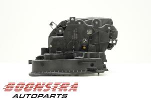 Used Rear door mechanism 4-door, right BMW X1 (F48) sDrive 20i 2.0 16V Twin Power Turbo Price € 24,95 Margin scheme offered by Boonstra Autoparts