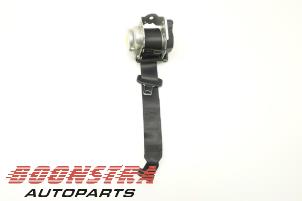 Used Rear seatbelt tensioner, left BMW X1 (F48) sDrive 20i 2.0 16V Twin Power Turbo Price € 36,75 Margin scheme offered by Boonstra Autoparts