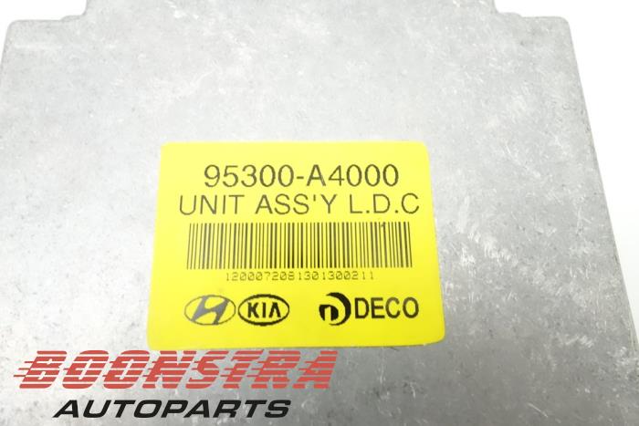 Module (miscellaneous) from a Kia Carens IV (RP) 1.6 GDI 16V 2013