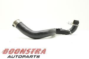 Used Intercooler tube Renault Clio IV (5R) 0.9 Energy TCE 90 12V Price € 24,95 Margin scheme offered by Boonstra Autoparts