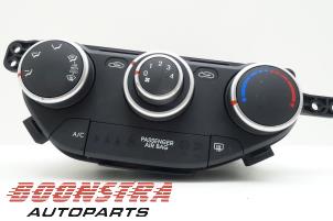 Usados Panel de control de calefacción Kia Picanto (TA) 1.0 12V Precio € 29,95 Norma de margen ofrecido por Boonstra Autoparts