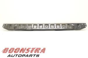 Used Lock plate Landrover Freelander II 2.2 tD4 16V Price € 36,75 Margin scheme offered by Boonstra Autoparts