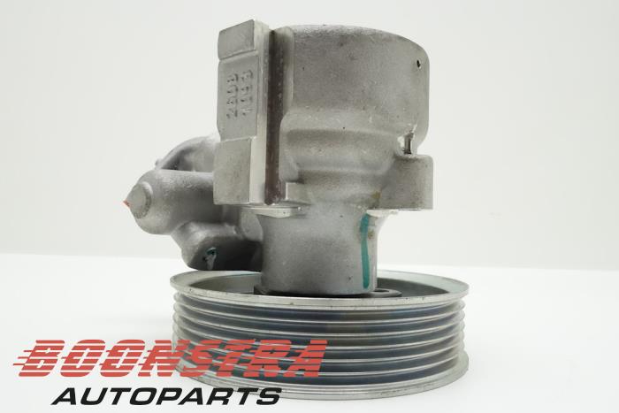 Usagé Pompe direction assistée Opel Combo 1.3 CDTI 16V ecoFlex Prix € 36,24 Prix TTC proposé par Boonstra Autoparts