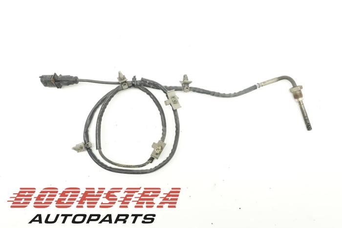 Używane Czujnik temperatury spalin Opel Astra J Sports Tourer (PD8/PE8/PF8) 1.7 CDTi 16V Cena € 36,75 Procedura marży oferowane przez Boonstra Autoparts