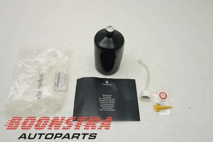 Usagé Divers Porsche 911 (997) 3.8 24V Carrera 4S Prix € 29,95 Règlement à la marge proposé par Boonstra Autoparts
