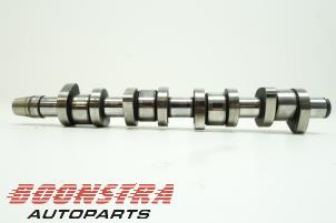 Used Camshaft Volkswagen Multivan T5 (7E/7HC/7HF/7HM) 1.9 TDi Price € 216,59 Inclusive VAT offered by Boonstra Autoparts