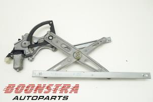 Used Window mechanism 2-door, front right Hyundai i20 1.2i 16V Price € 24,95 Margin scheme offered by Boonstra Autoparts