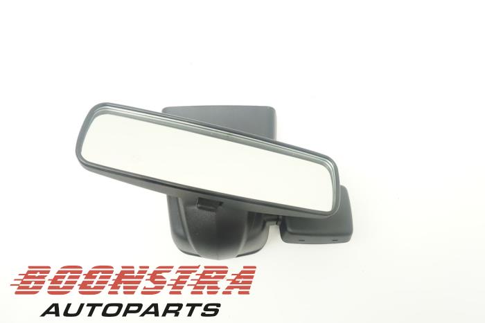Usados Retrovisor interior Alfa Romeo Brera (939) 3.2 JTS Q4 V6 24V Precio € 199,00 Norma de margen ofrecido por Boonstra Autoparts