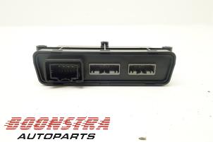 Used Central door locking module Tesla Model S 70 Price € 24,95 Margin scheme offered by Boonstra Autoparts