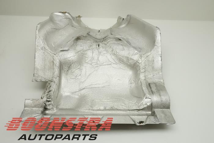 Pantalla térmica escape de un Ferrari California 4.3 V8 32V 2012