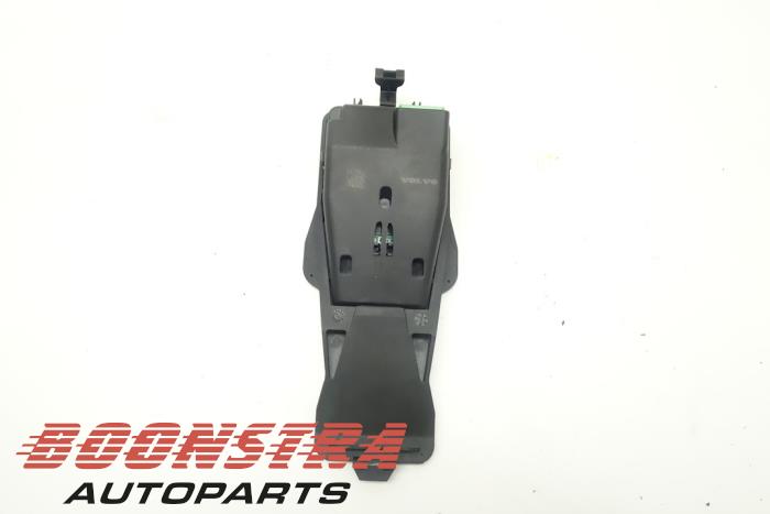 Gebrauchte Tempomat Sensor Volvo V40 (MV) 1.6 D2 Preis € 24,95 Margenregelung angeboten von Boonstra Autoparts