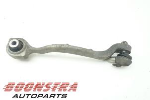 Used Front lower wishbone, right Mercedes E (W212) E-200 2.0 Turbo 16V Price € 29,25 Margin scheme offered by Boonstra Autoparts