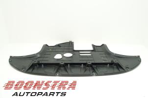 Used Bash plate Hyundai i30 (PDEB5/PDEBB/PDEBD/PDEBE) 1.0 T-GDI 12V Price € 66,75 Margin scheme offered by Boonstra Autoparts