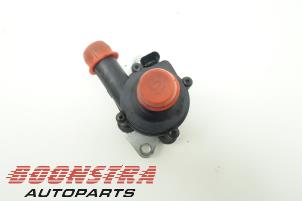 Used Water pump Volvo V40 (MV) 2.0 D2 16V Price € 24,95 Margin scheme offered by Boonstra Autoparts