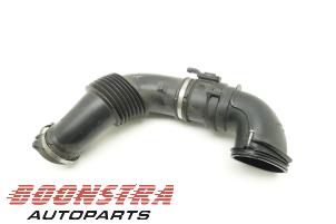 Used Air intake hose Mercedes Vito (447.6) 1.6 111 CDI 16V Price € 16,94 Inclusive VAT offered by Boonstra Autoparts