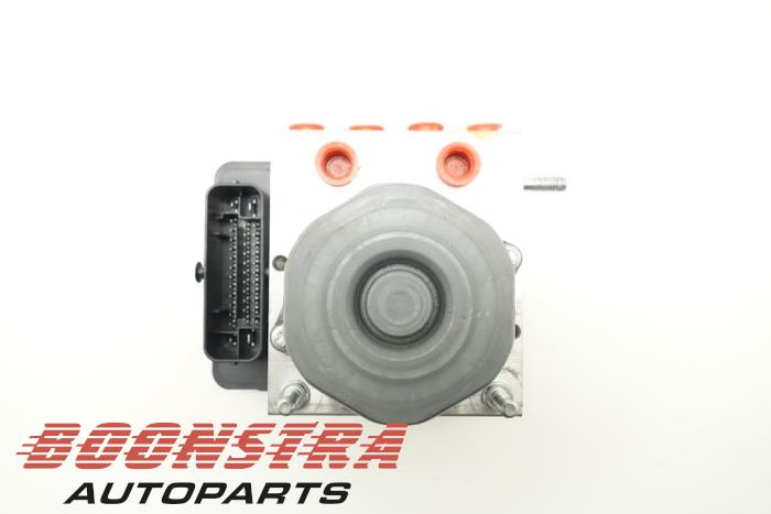 Używane Pompa ABS Nissan Pulsar (C13) 1.5 dCi DPF Cena € 24,95 Procedura marży oferowane przez Boonstra Autoparts