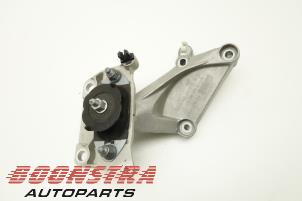 Used Gearbox mount Renault Twingo III (AH) 1.0 SCe 70 12V Price € 24,95 Margin scheme offered by Boonstra Autoparts
