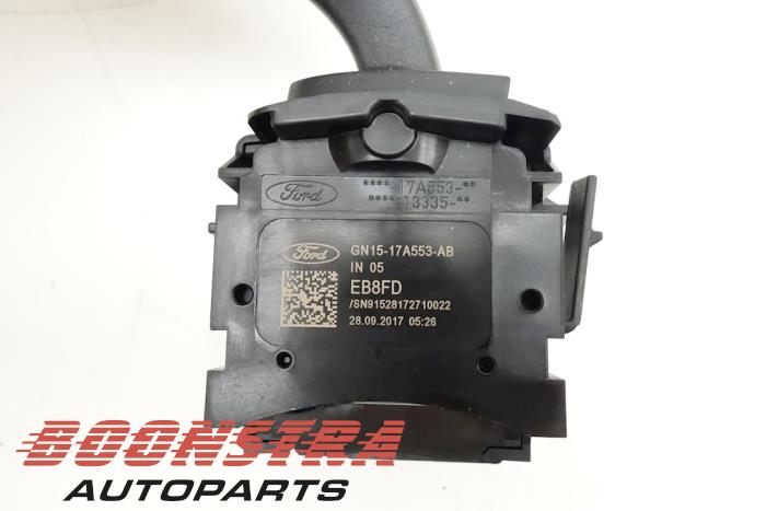 Wiper switch from a Ford Fiesta 7 1.1 Ti-VCT 12V 70 2017