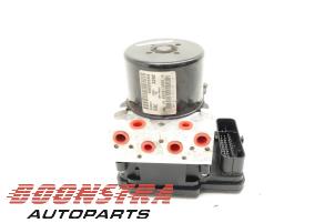 Used ABS pump Opel Combo 1.3 CDTI 16V ecoFlex Price € 62,86 Inclusive VAT offered by Boonstra Autoparts